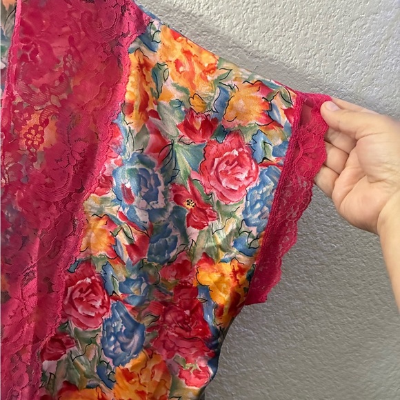 Vanity Fair Multicolor All Over Floral Print Satin Robe M - Picture 4 of 12